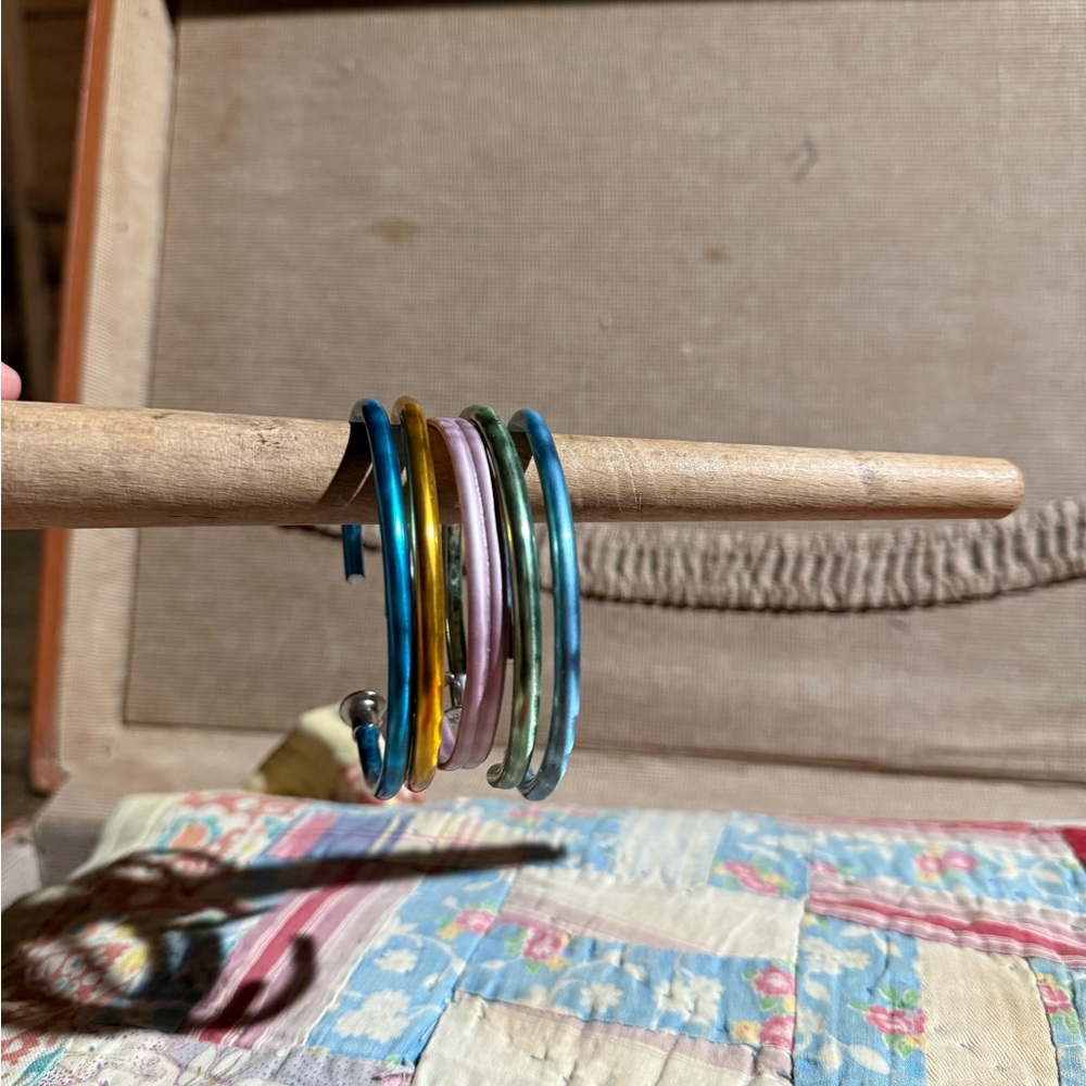 Vintage knitting needle bracelets 💙🩷💛💚